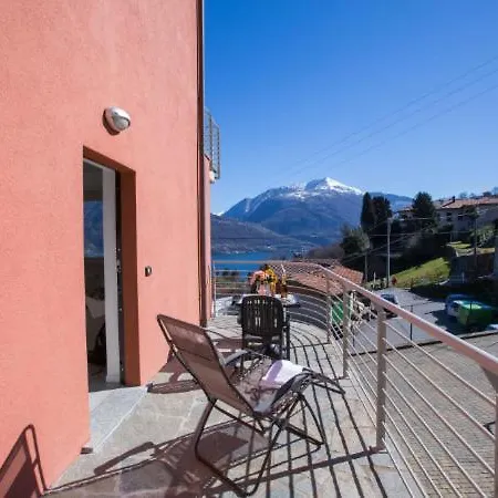 Sleeps 4 Pool Pianello Del Lario